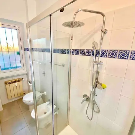 Appartement 15 Minuti Dal Duomo + 8 Posti Letto *
