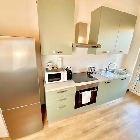 15 Minuti Dal Duomo + 8 Posti Letto Appartement